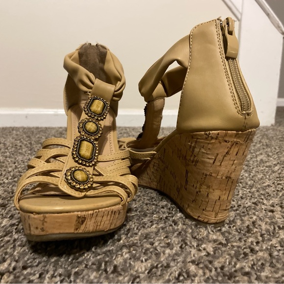 Jewel Wedge heels - Picture 2 of 5